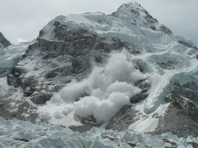 Avalanche off Nupse's flank